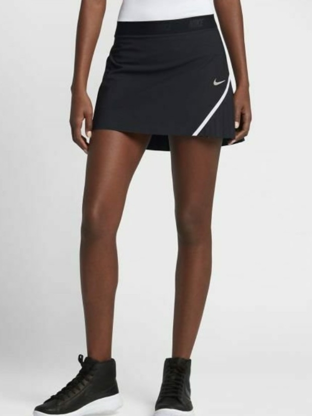 Nike Black Women's Tennis Skort with White Accent